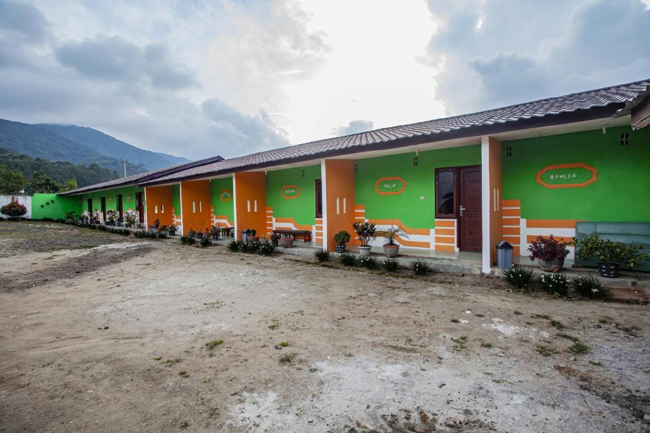 Spot On 2824 Hotel Permata Tongging Ngoại thất bức ảnh